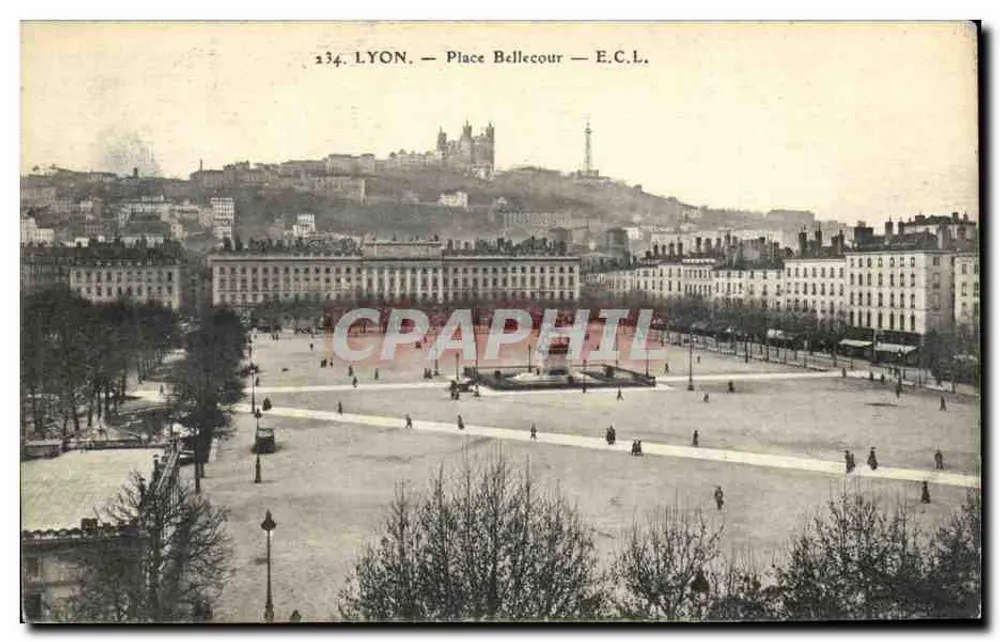 LYON — Place Bellecour — E.C.L. — n° 234 - Frente