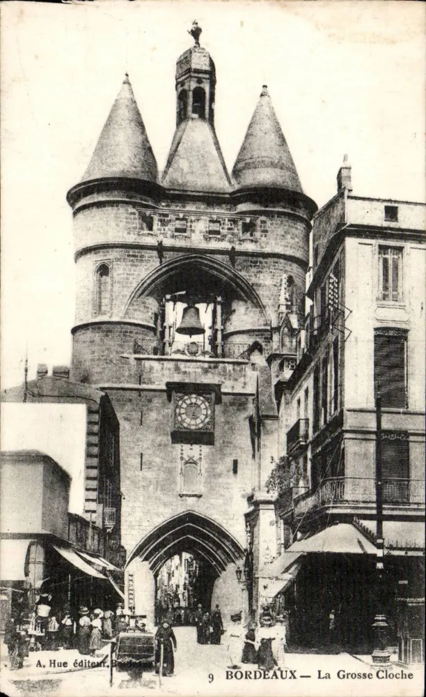 Bordeaux — A Torre da Grande Campana — A. Hue editora, n°9 - Frente