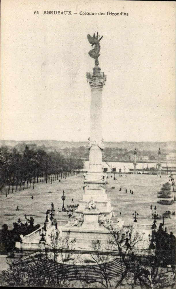 Bordeaux — Coluna dos Girondinos — editor Bordeaux - Frente