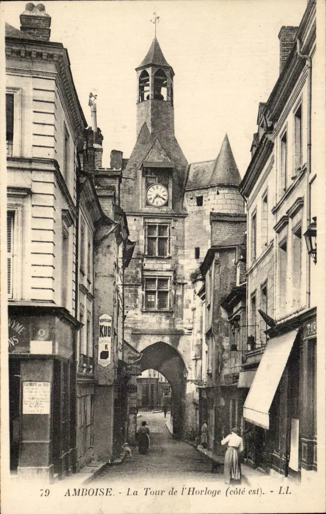 Amboise - La Torre dell'Orologio (lato est) - LL - Recto
