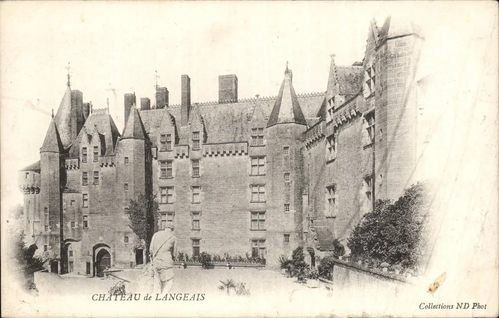 Castelo de Langeais — vista geral — Collections ND Phot - Frente