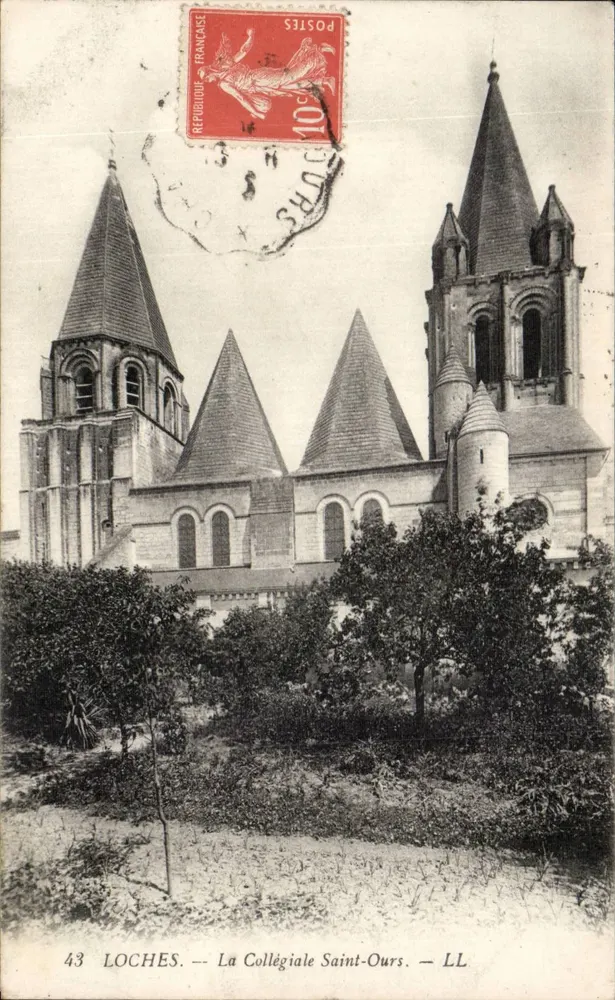 Loches — A Colegiata de São Ursinho — LL - Frente