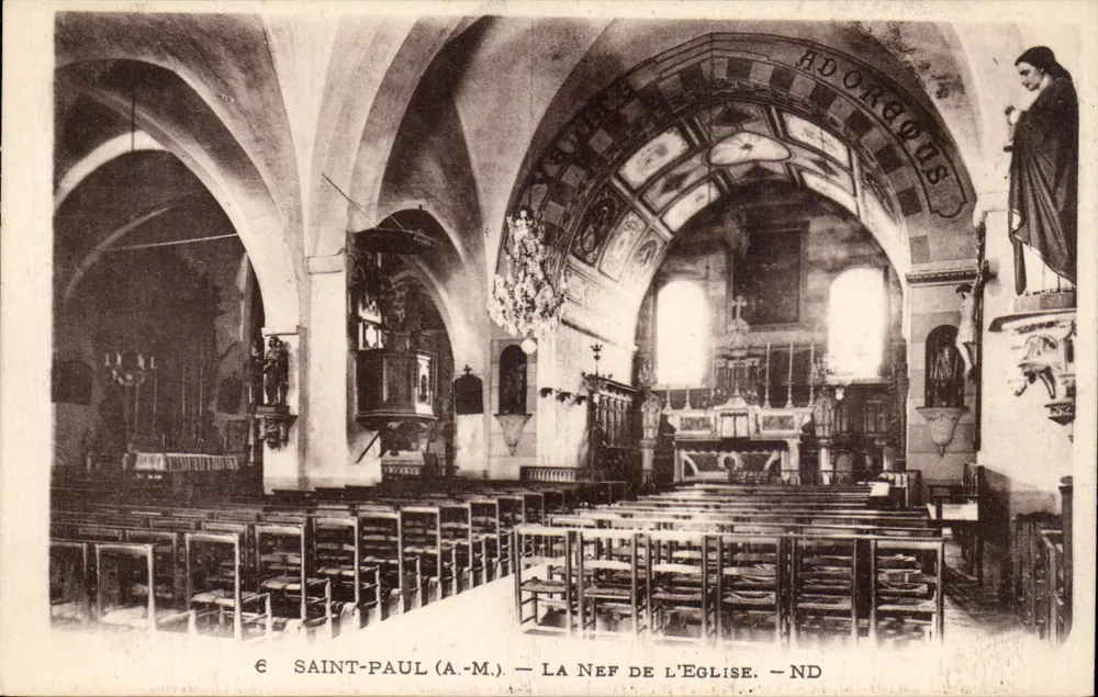 Saint-Paul (A.M.) — De nef van de kerk — ND - Voorkant