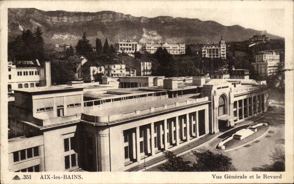 Aix-les-Bains — Vista Geral e o Revard — Editor: Cie des Arts Photographiques, n°351 - Frente