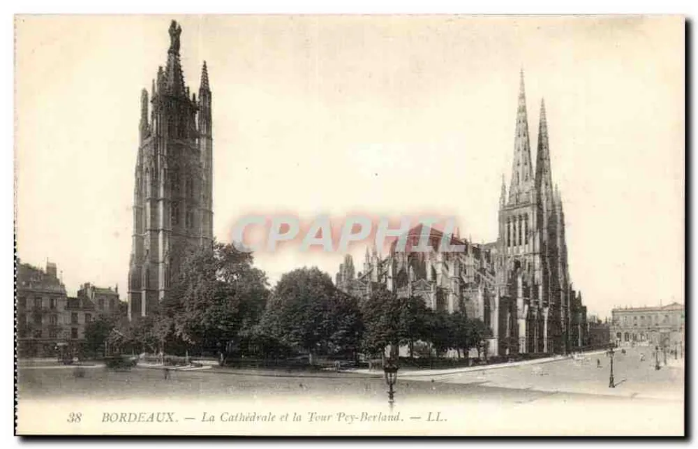 Bordeaux — Die Kathedrale und die Tour Pey-Berland — LL. - Vorderseite