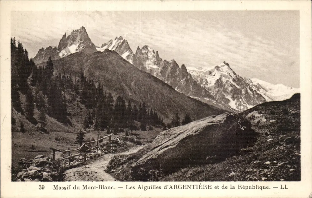 Mont-Blanc-Massiv — Die Argentière- und Republikspitze — LL - Vorderseite