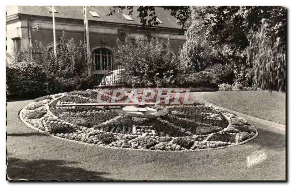Die Blumenuhr — Le Mans (Sarthe) — Editions Valoire, Nr. 24.504 - Vorderseite