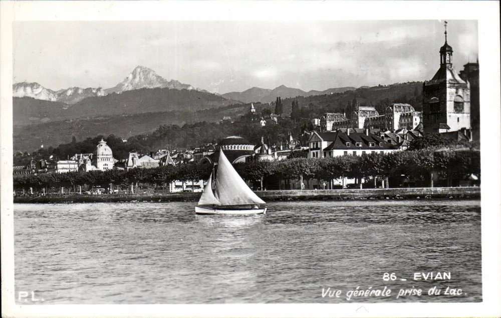 Evian — Vue générale prise du lac — PL, n°86 - Recto