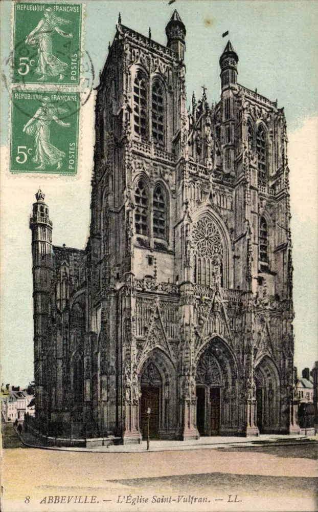 Abbeville — A Igreja de São Vulfrano — LL. - Frente