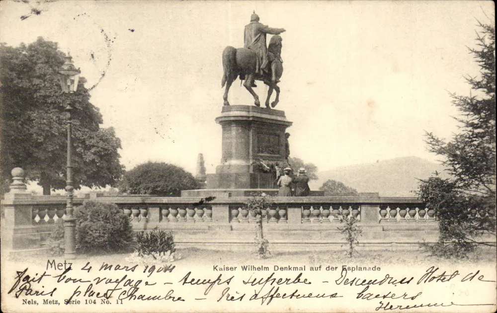 Estátua equestre de Kaiser Wilhelm I em Metz — Nels, Metz, Série 104 No. 11 - Frente