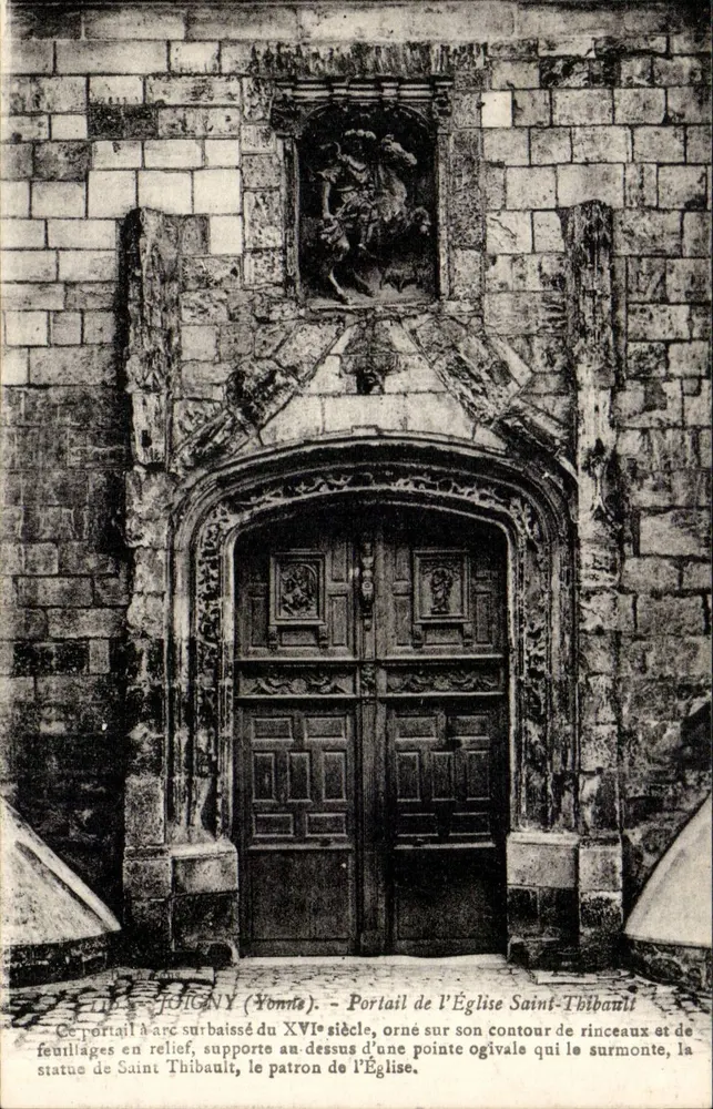 Joigny (Yonne) - Portal da Igreja de São Tibúlio - Frente
