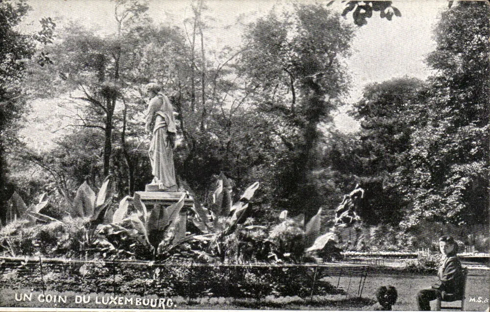 Um canto do Luxembourg — estátua e jardim — M.S. editor - Frente