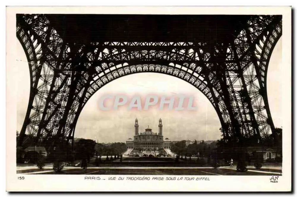 Paris — Vue du Trocadéro prise sous la Tour Eiffel — J.A.N. Paris n°159 - Recto