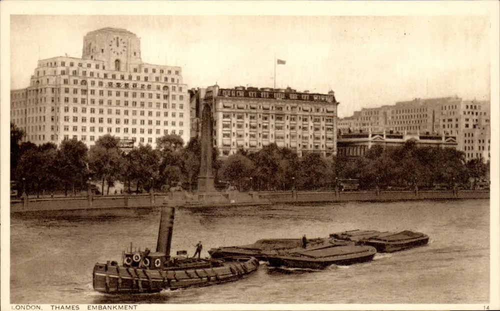 London, Uferpromenade des Flusses Thames — Ansicht mit Booten und Gebäuden — Photachrom Co. Ltd. - Vorderseite