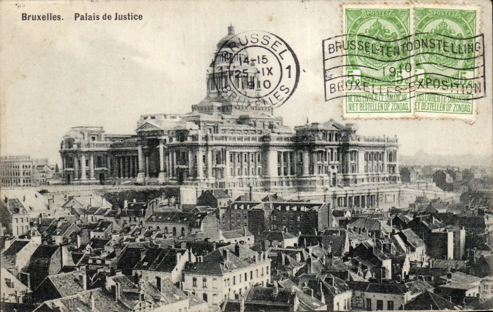 Bruxelas. Palácio de Justiça — Exposição de 1910 — editor não identificado - Frente