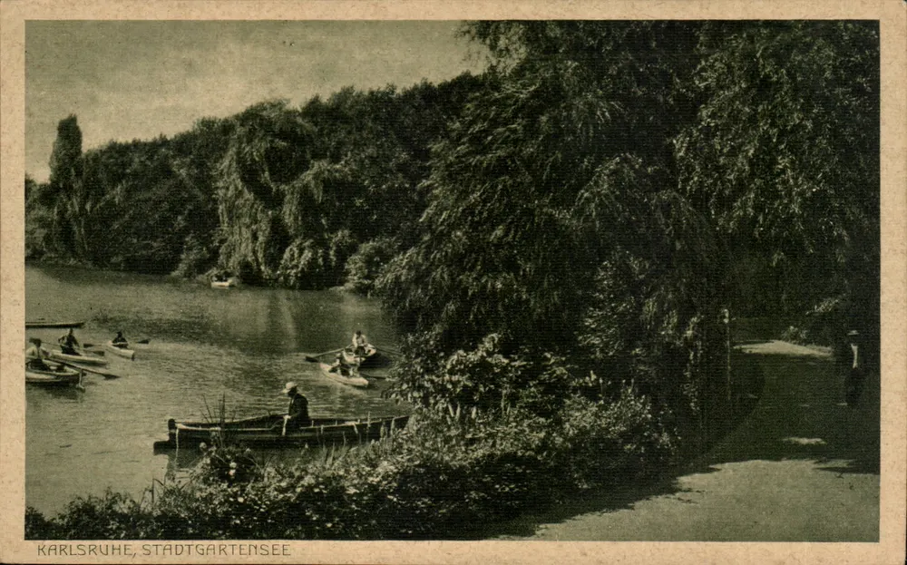 Karlsruhe, Lago do Jardim da Cidade — vista do lago com remadores — editor G.M. Nr. 4914 - Frente