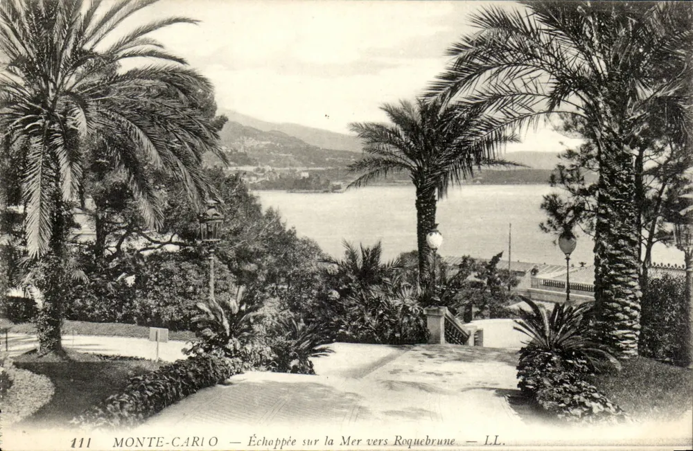 Monte-Carlo — Visão da Mar para Roquebrune — LL. — N° 111 - Frente