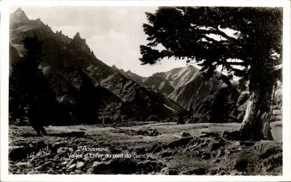 Tal des Teufels am Fuße des Sancy — Auvergne — G. d'O. - Vorderseite