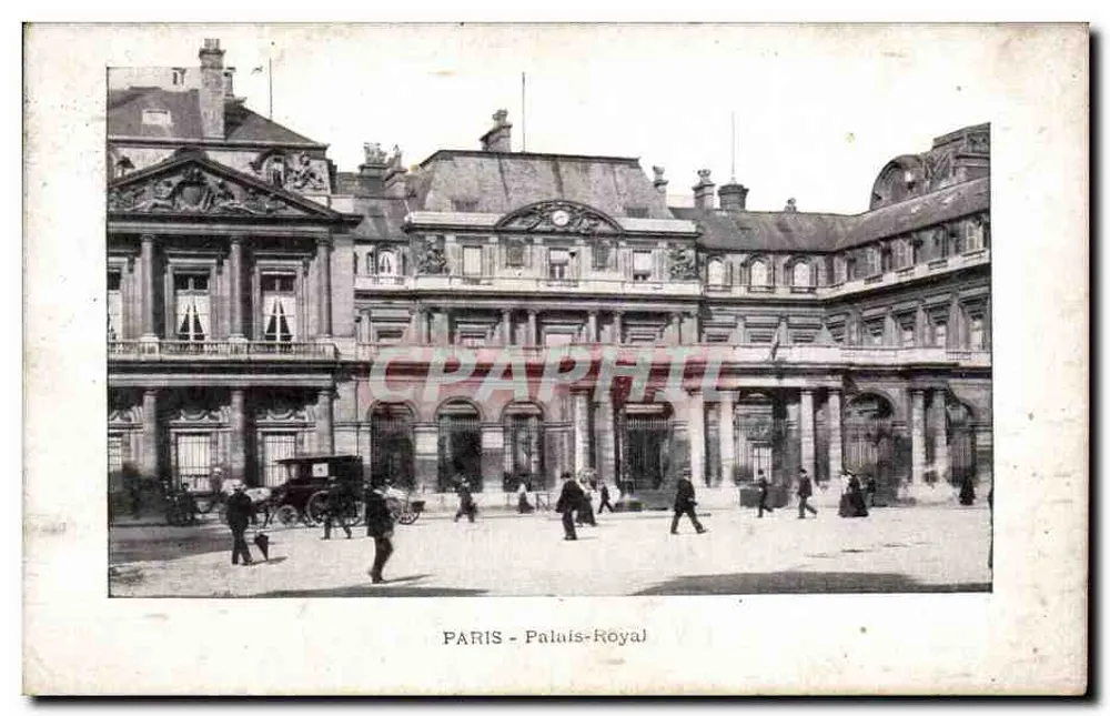 Paris - Palácio Real — vista da praça interna — editor não identificado - Frente