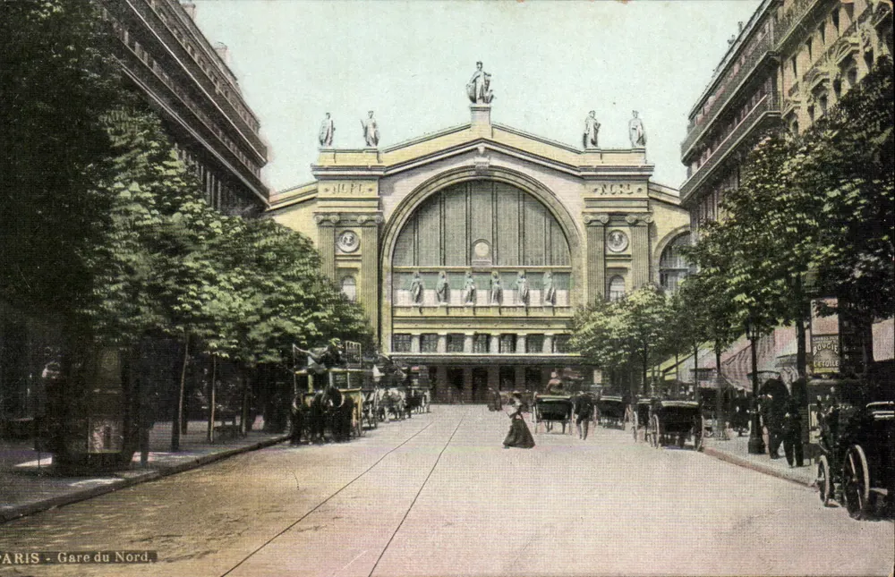 Paris - Gare du Nord — vista da entrada principal — A. V. A. Ca - Frente