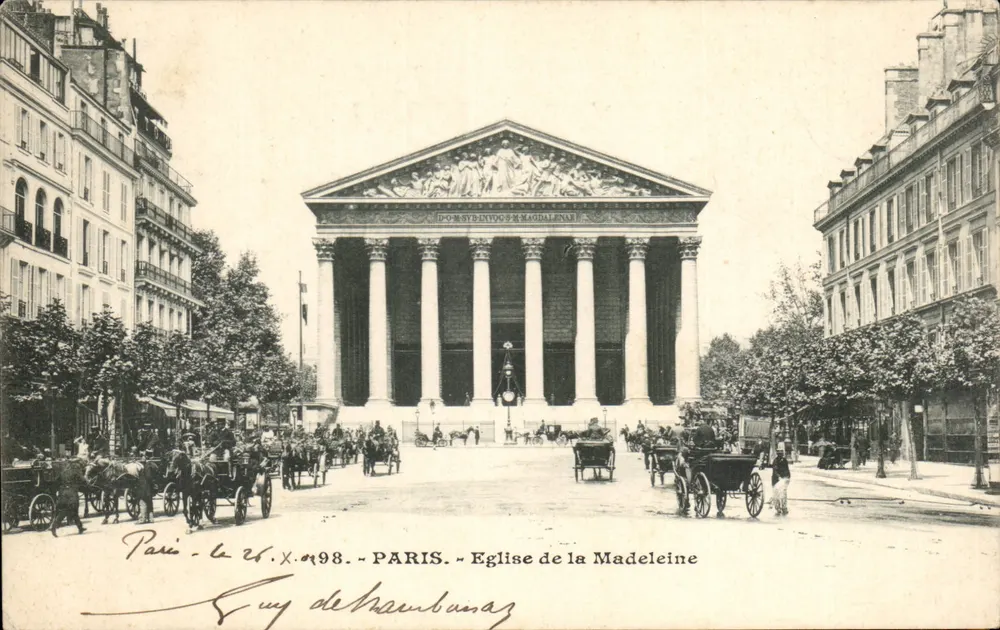 Paris - Igreja da Madeleine — vista da fachada neoclássica — editor Guy de Chamburey - Frente