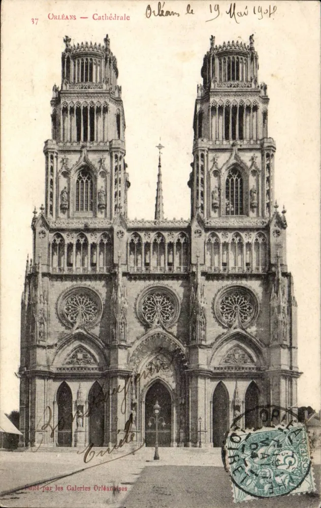 Orléans — Catedral — Editada pelas Galerias Orléanaises n°37 - Frente