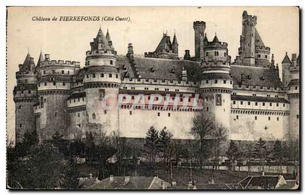 Castelo de PIERREFONDS (Lado Oeste) — vista panorâmica — editor não identificado - Frente