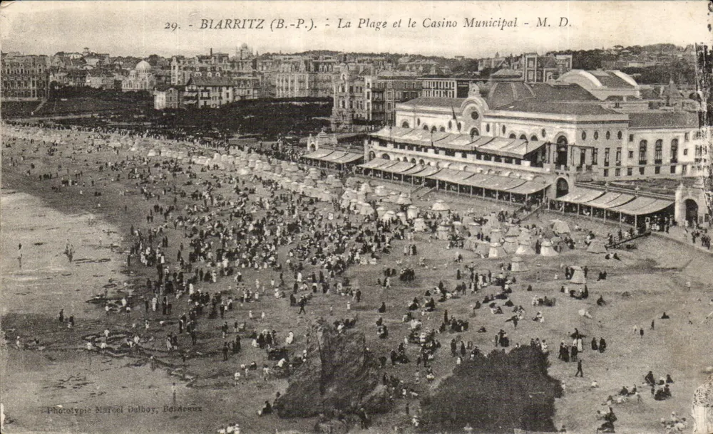 Biarritz (B.-P.) - Die Strandpromenade und das Municipale Casino - M. D. - Phototypie Marcel Dulbor, Pau - Vorderseite