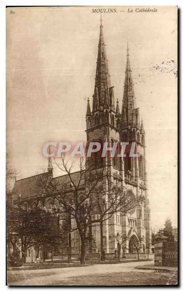 MoulinS — A Catedral - Frente