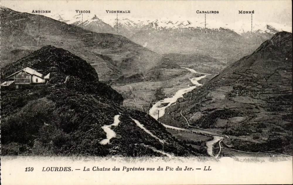 Lourdes — La Chaîne des Pyrénées aus Sicht des Pic du Jer — LL - Vorderseite