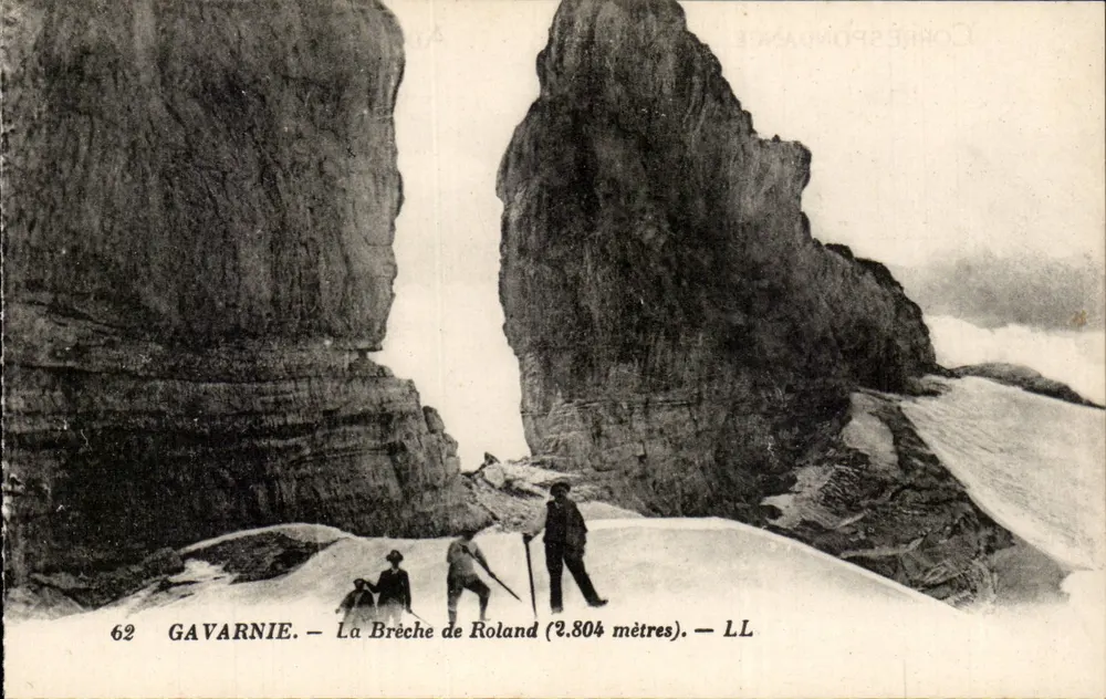 Gavarnie — A Fenda de Roland (2.804 metros) — LL - Frente