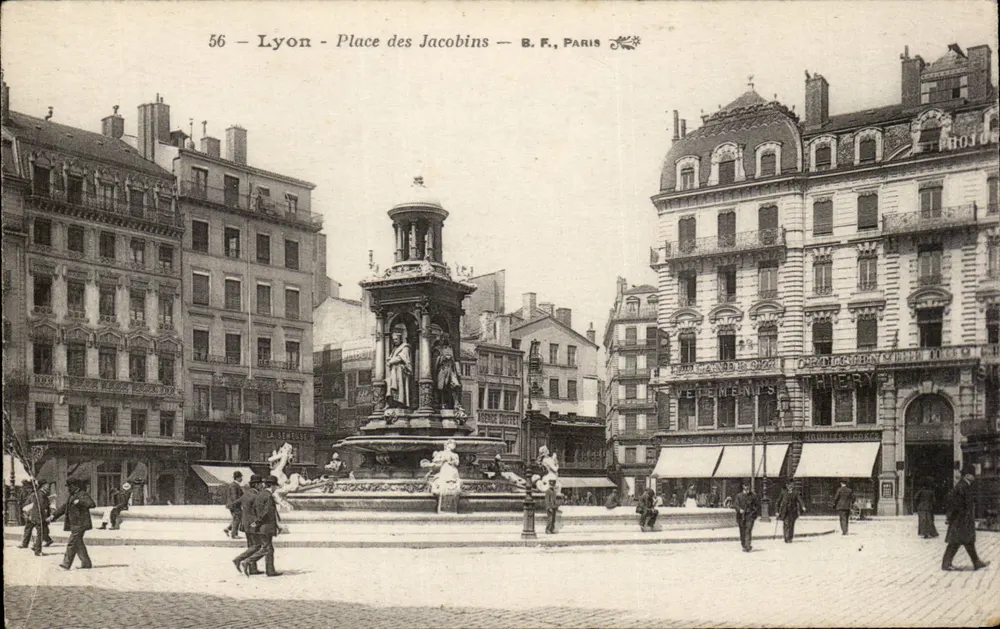 Lyon - Praça dos Jacobinos — B.F., Paris — n°56 - Frente