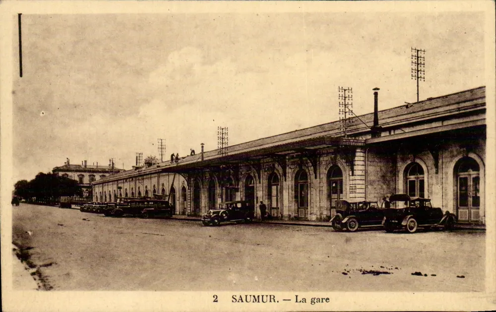 Saumur — A estação — Edição Dutertre, rua da Tonnelle, Saumur - Frente