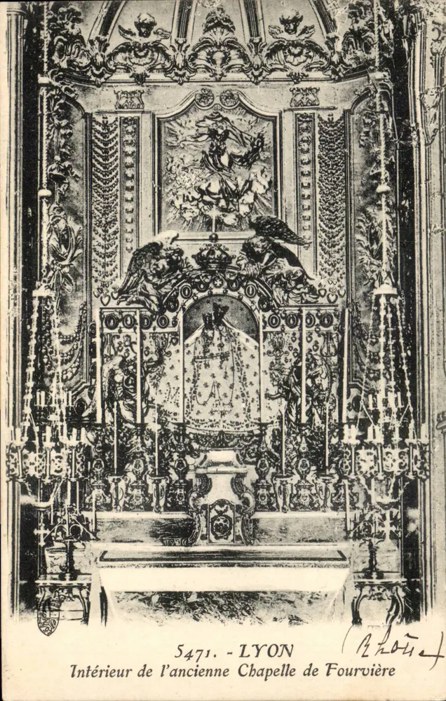 Lyon — Interior da antiga Capela de Fourvière — Editor E. Chot - Frente