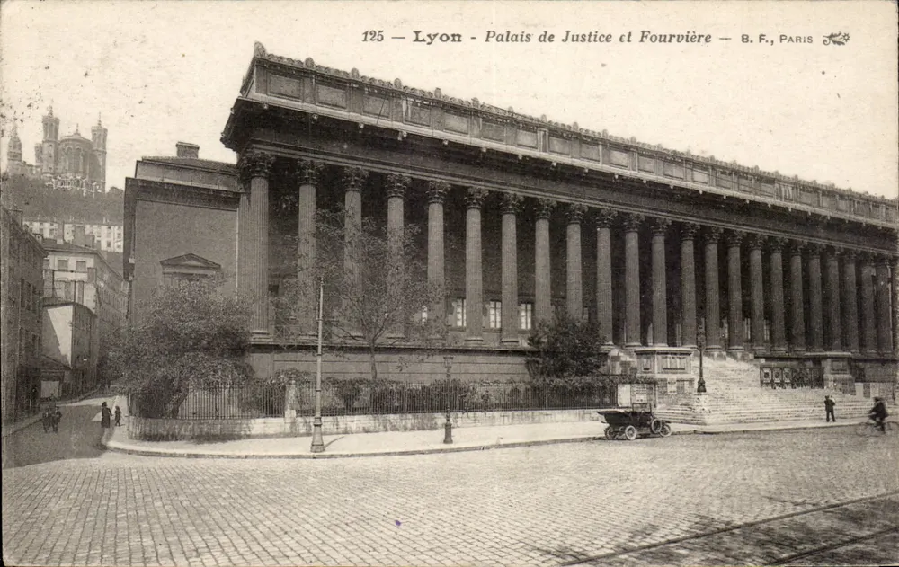 Lyon - Palácio de Justiça e Fourvière — B.F., PARIS - Frente