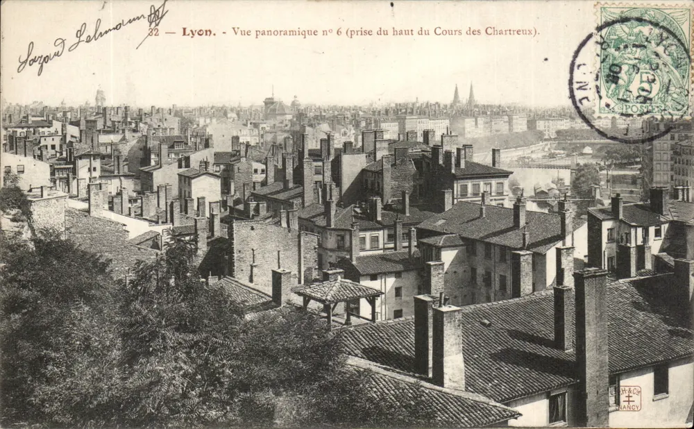 Lyon - Panoramablick Nr. 6 (aufgenommen von oben am Cours des Chartreux) — Gorgart Lahmourem, Nr. 32 - Vorderseite
