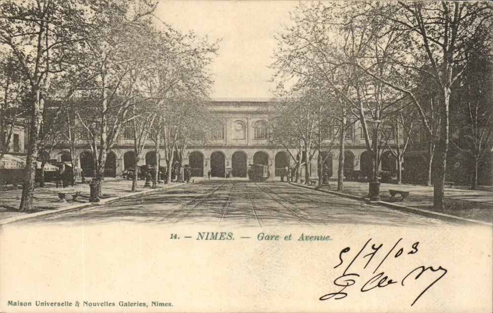 Nîmes — Estação e Avenida — Maison Universelle & Nouvelles Galeries - Frente