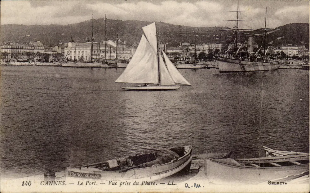 CANNES — Der Hafen — Aufnahme vom Leuchtturm — LL. — Selecta — Nr. 146 - Vorderseite