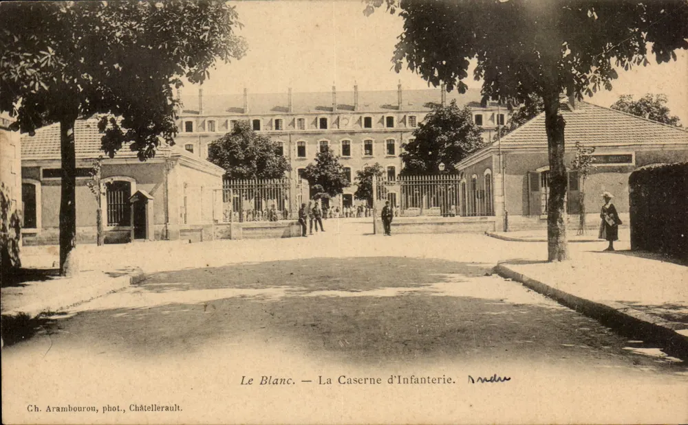 Le Blanc — Die Infanterie-Kaserne — Ch. Arambourou, phot., Châtellerault - Vorderseite