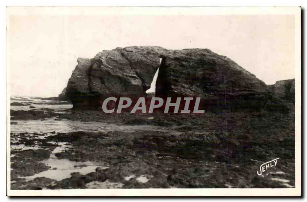 ला रोच पेर्सी — क्रॉस-डी-विए, वेंडे — एडिशन्स जेहली-पूपिन - आगे