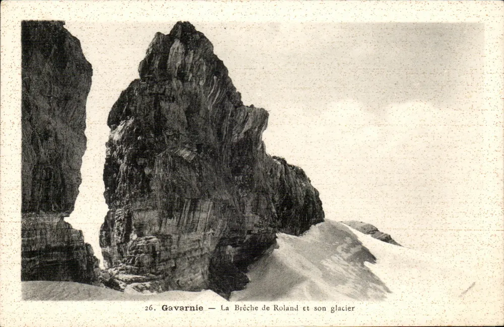 Gavarnie — La Brèche de Roland et son glacier — Edit. P. Doucet - Lourdes - Recto