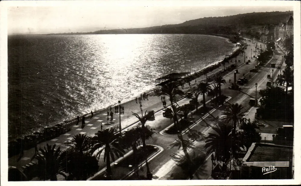 NICE - Pôr do sol na Promenade des Anglais — Rella, n°244 - Frente