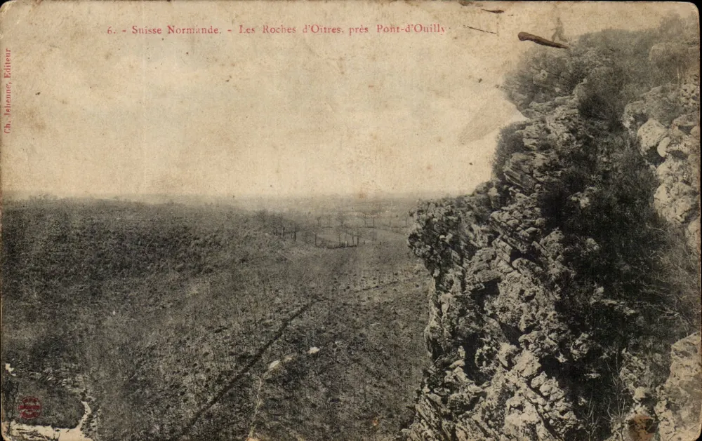 Die Roches d'Oitres, nahe Pont-d'Ouilly — panoramische Ansicht eines bewaldeten Landschafts mit Felsen — Ch. Jeleoune, Éditeur - Vorderseite