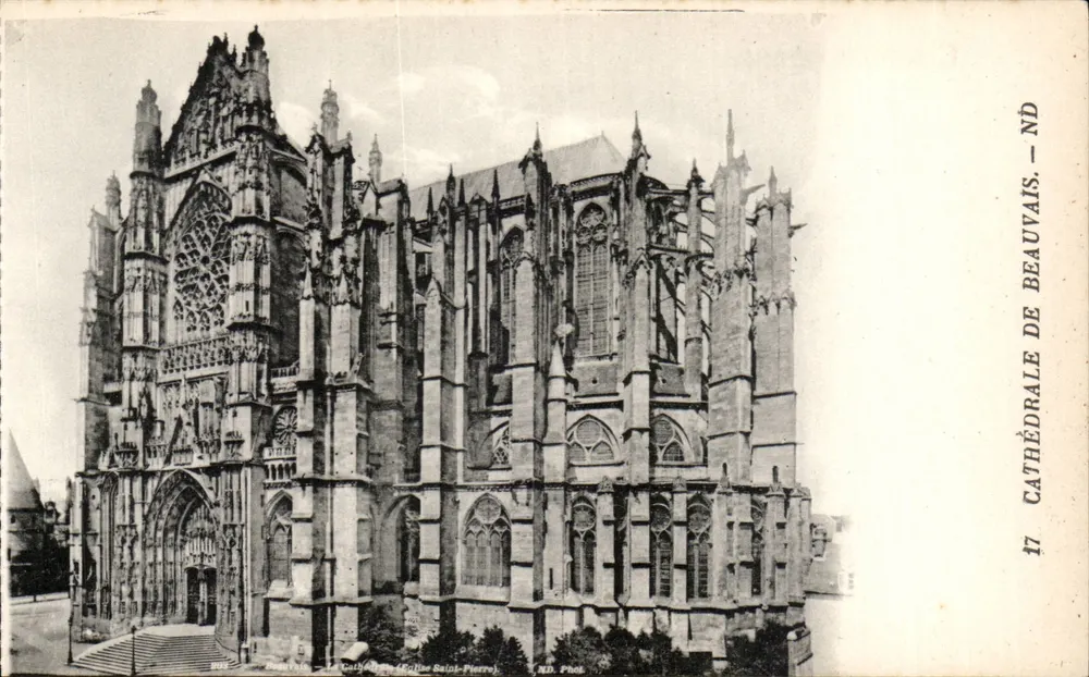 Catedral de São Pedro de Beauvais — Vista da fachada — ND. Phot. — N° 17 - Frente