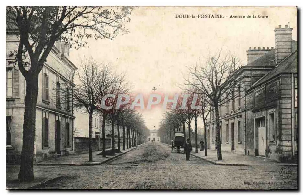DOUÉ-la-FONTAINE - Avenue de la Gare — Imp. Guelle-Métey, à Dijon - Vorderseite