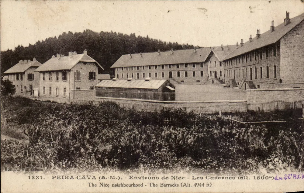 Peïra-Cava (A.M.) - Umgebung von Nizza - Die Kasernen (alt. 1560m) - Vorderseite
