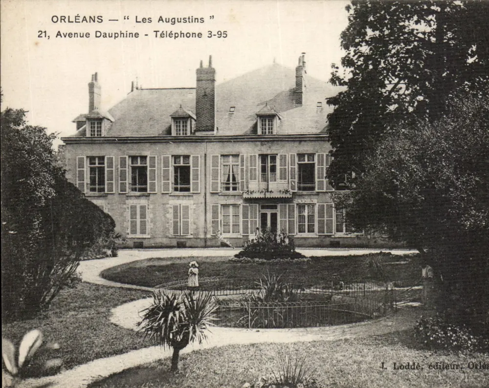 Orléans — "Les Augustins" — 21, Avenue Dauphine — Verleger L. Loddé - Vorderseite