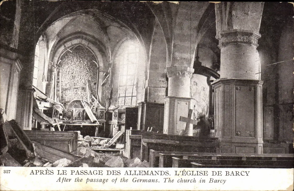 Die Kirche von Barcy — Zerstört nach dem Durchgang der Deutschen — Verlag: 327 - Vorderseite
