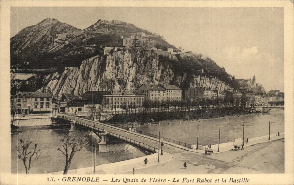 Grenoble — Die Quais der Isère — Das Fort Rabot und die Bastille - Vorderseite