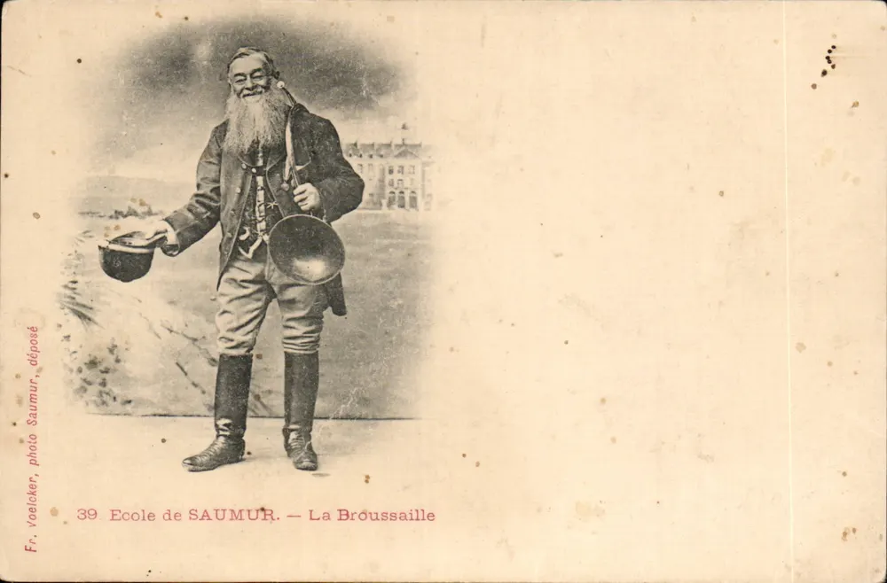 La Broussaille — Escola de Saumur — Fr. Voelcker, foto Saumur - Frente